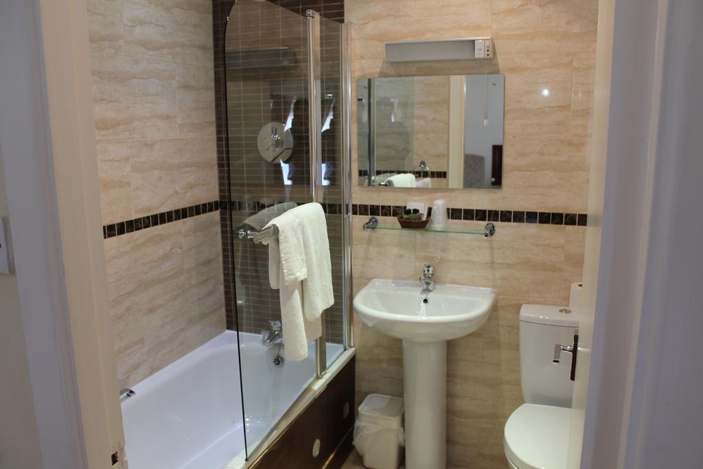 Longview Hotel Knutsford Εξωτερικό φωτογραφία