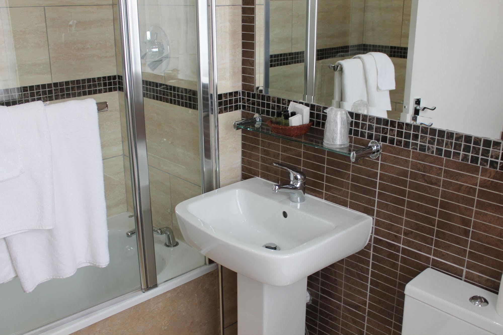 Longview Hotel Knutsford Εξωτερικό φωτογραφία