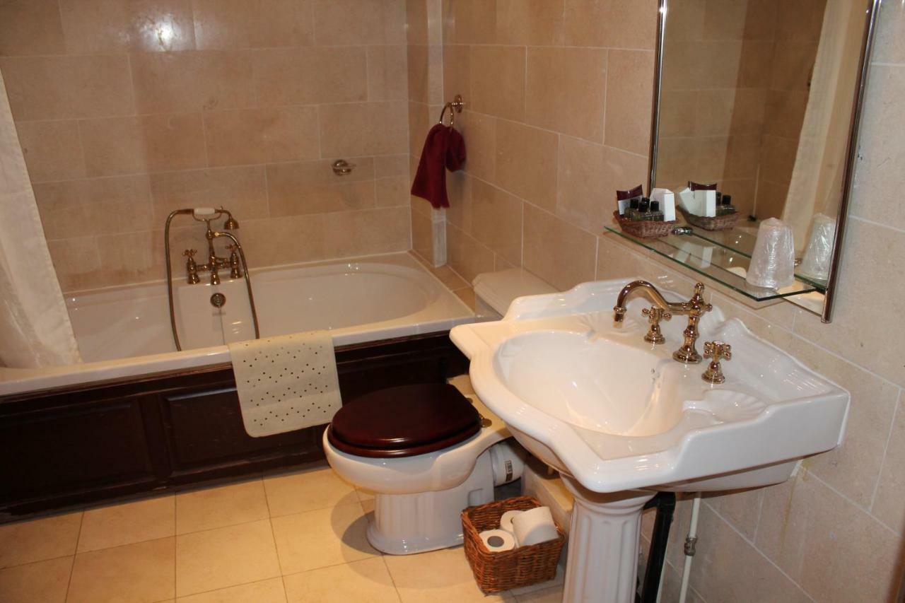 Longview Hotel Knutsford Εξωτερικό φωτογραφία